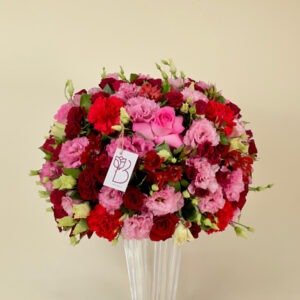 ROUND ARRANGEMENT - Vibrant Roses